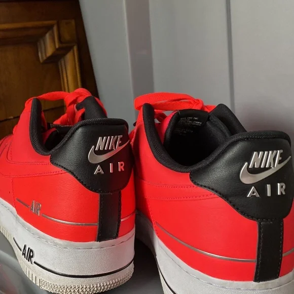 You’re beautiful Uptown’s hyper infrared lightly worn size 13 very comfortable You main image 3